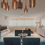 Lux In ポルト